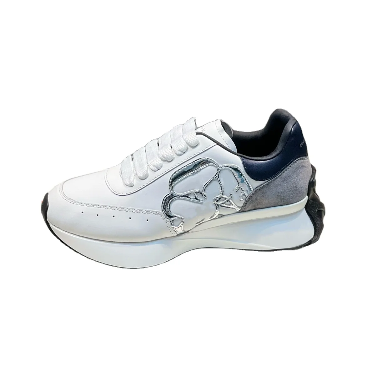 Latest High Quality Casual Women Sport Shoes Original Men Shoes Genuine Leather White Sneakers for Men