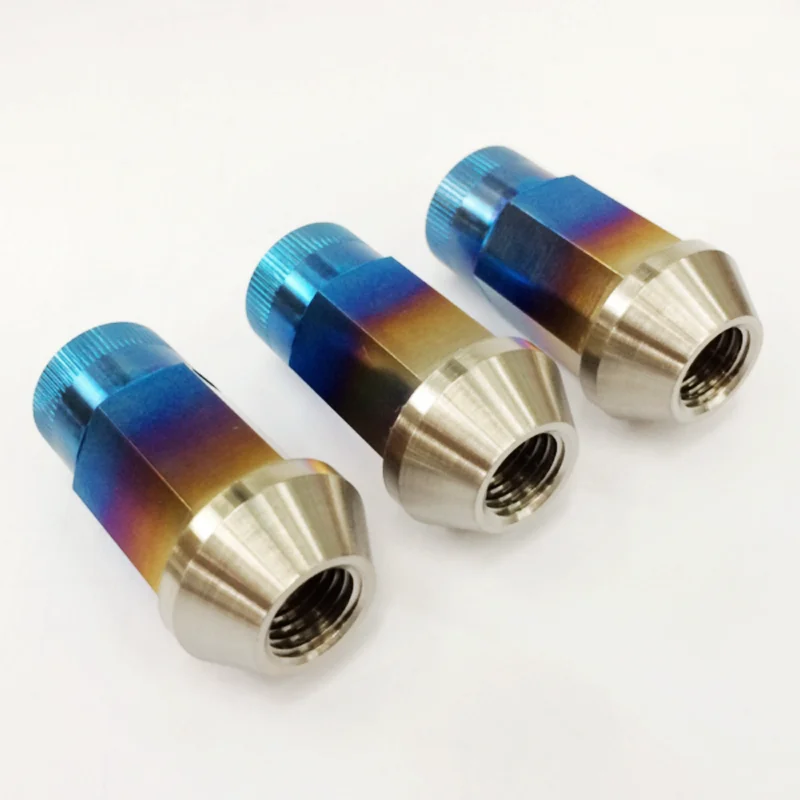 wholesale custom m12x1.5 m14x1.5 m16 titanium chrome truck bolt and nut screw hub wheel lug nuts for car