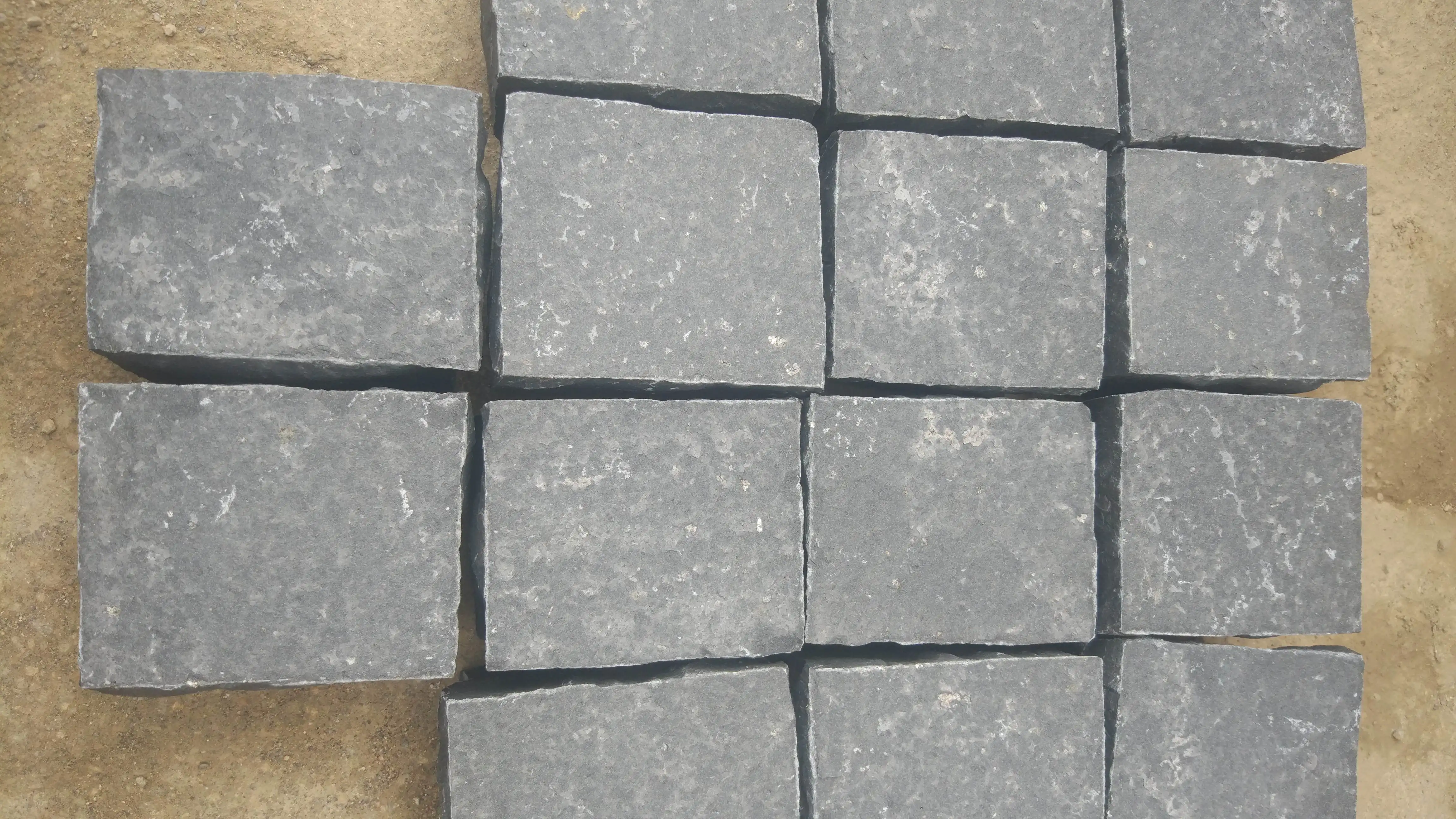 Natural granite stone Cheap basalt zhangpu black exterior paving stone for sale