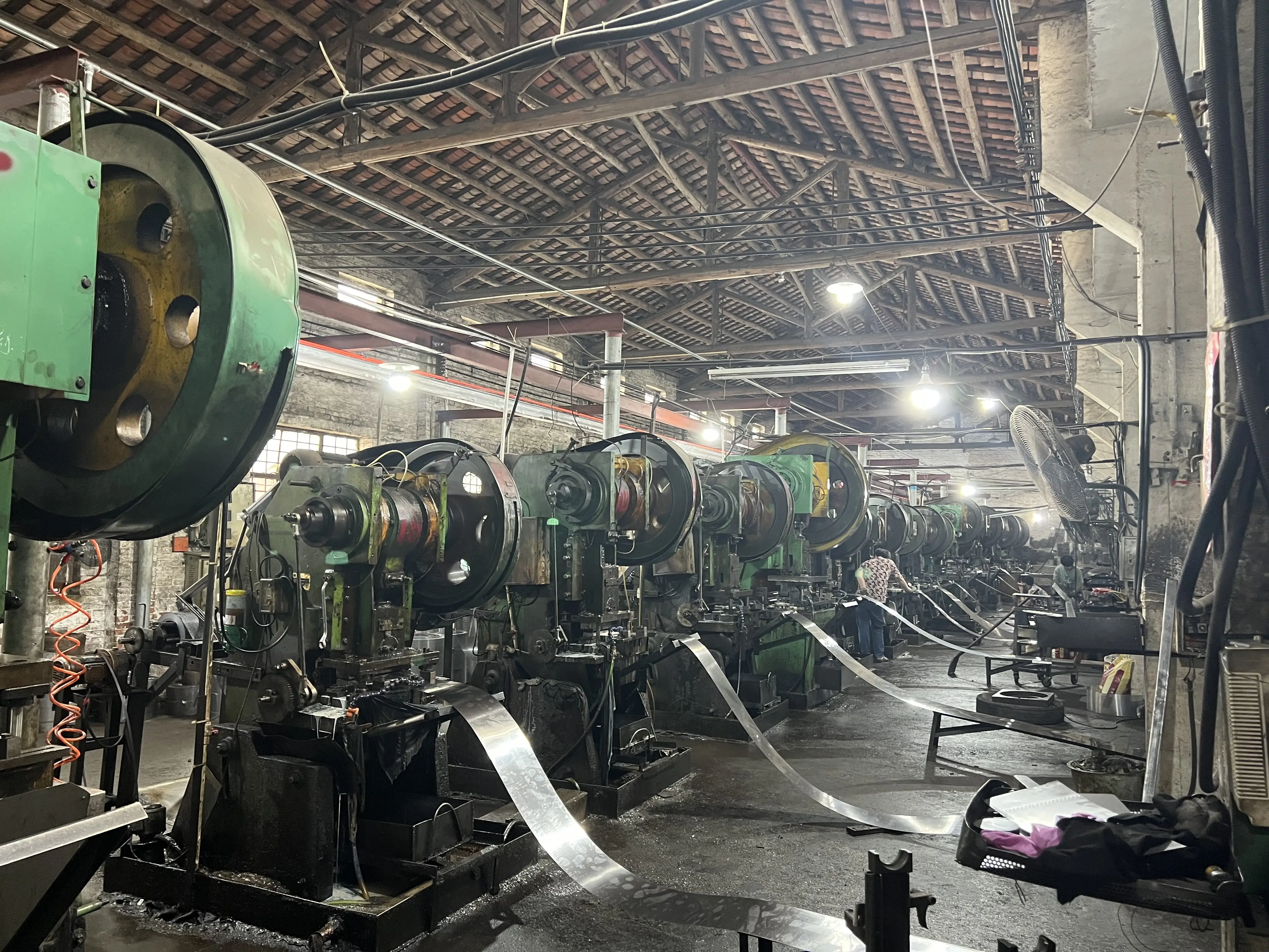 China Speaker manufacturer iron mesh grill cover Speaker net