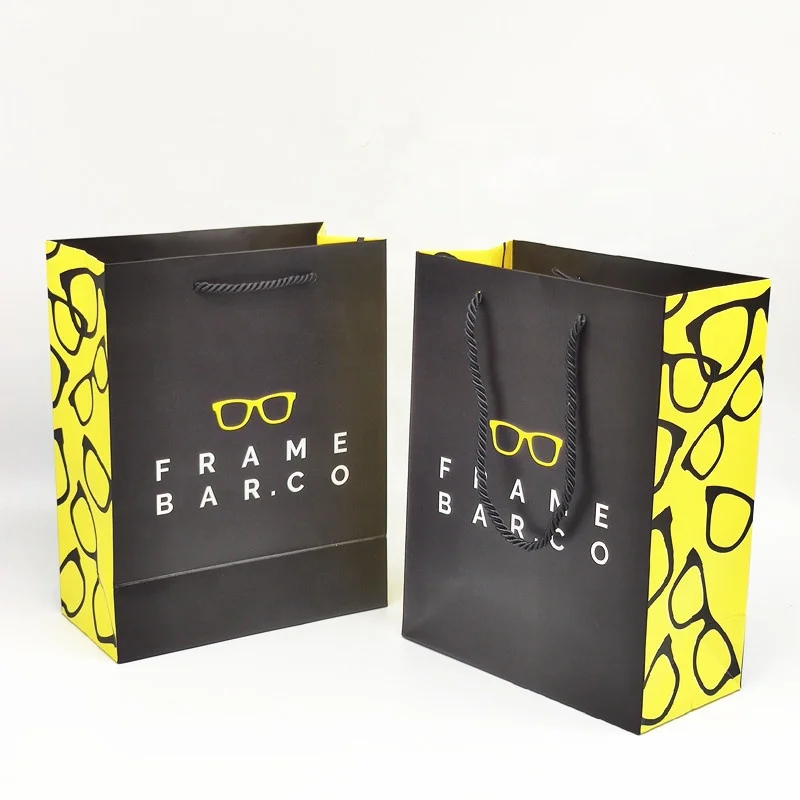 paper bags Wholesale 210 gsm 250/300 shopping bag personalized printed paper gift packaging yellow