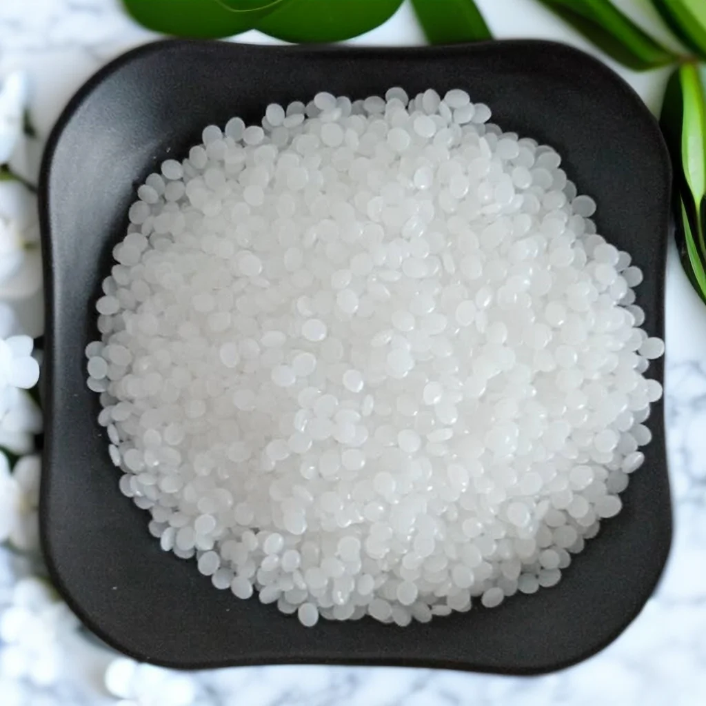 HDPE granules B1054 Blow Molding Application High Rigidity Processability High Density Polyethylene Plastic Particle