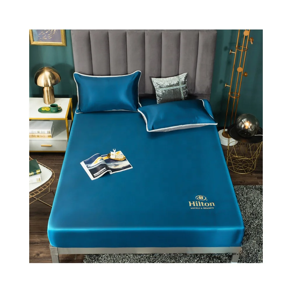 Custom Hilton luxury mat three-piece bed sheet stain silk hotel fitted bedspread set