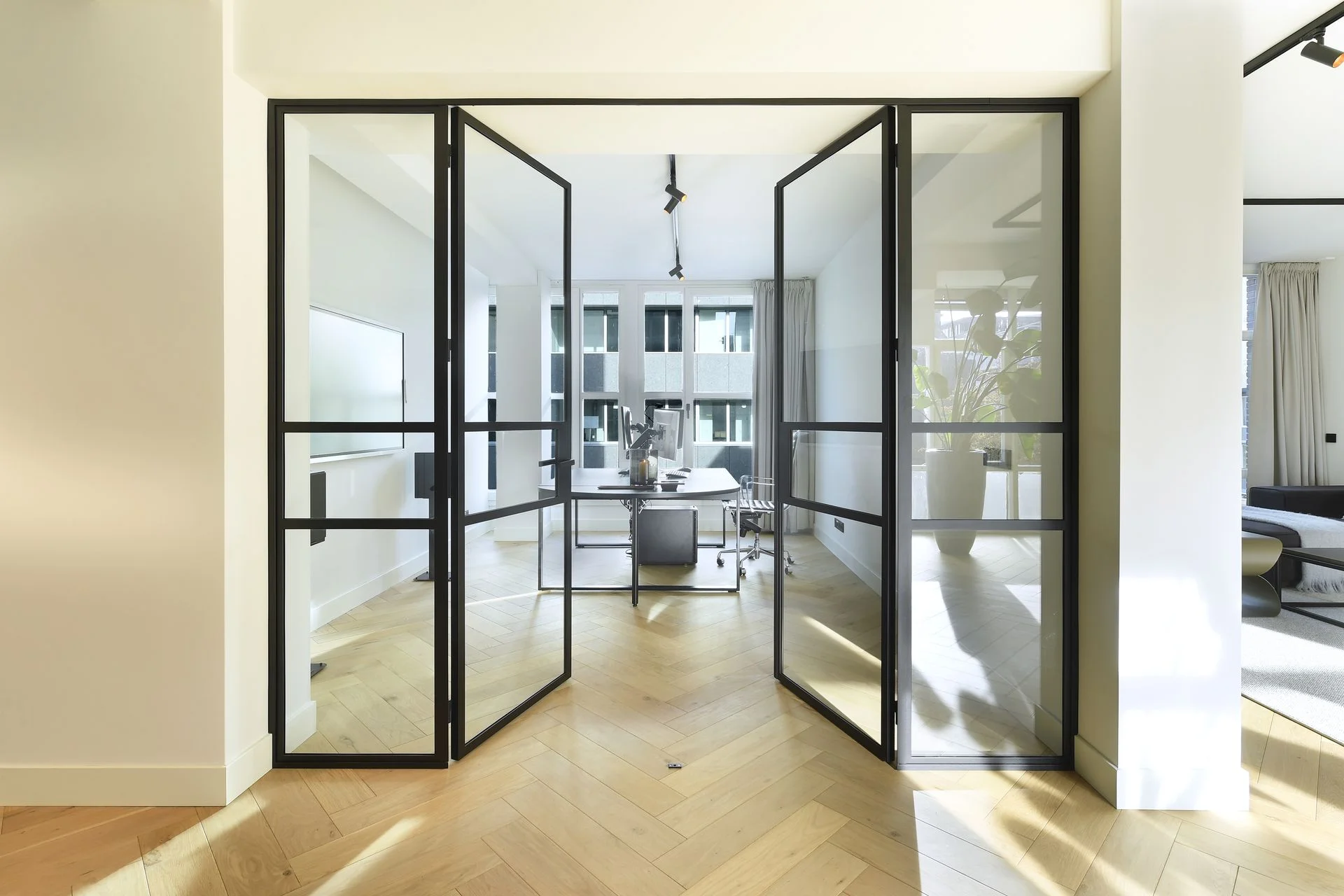 Steel Windows and Doors Factory Produce Outdoor External French doors with grill design for office and shop