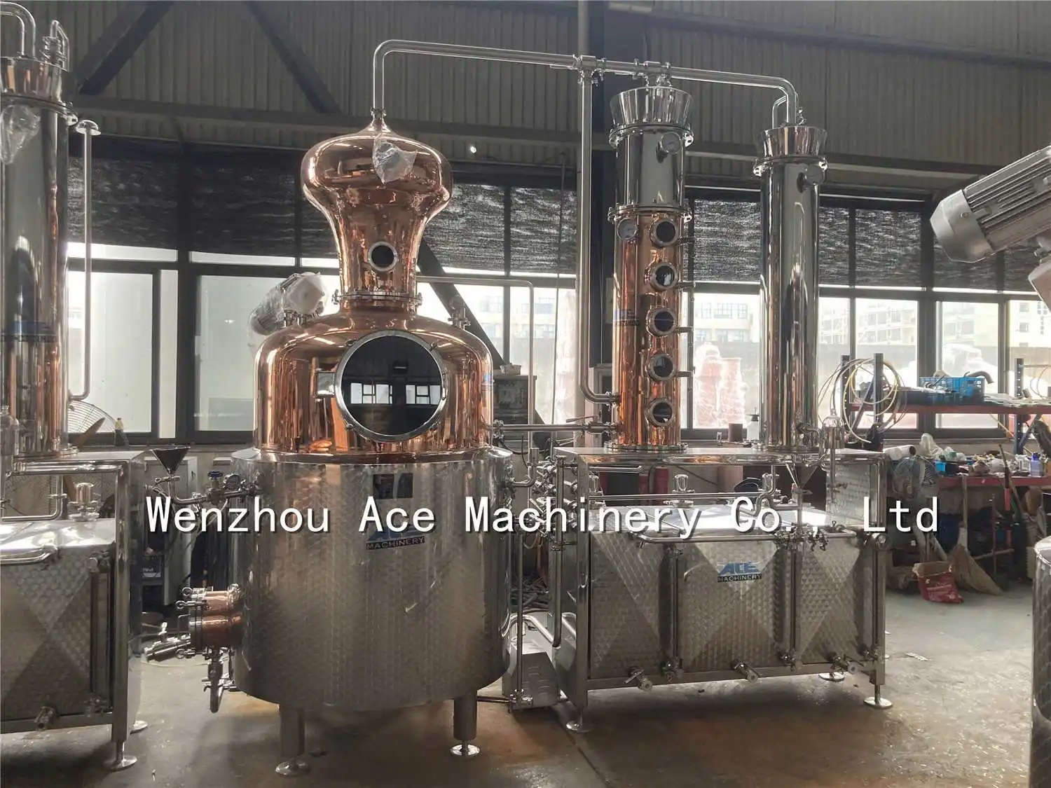 Ace 300 Gallon Alcohol Production Equipment Single Malt Single Barrel Whiskey Distiller American Bourbon Distiller