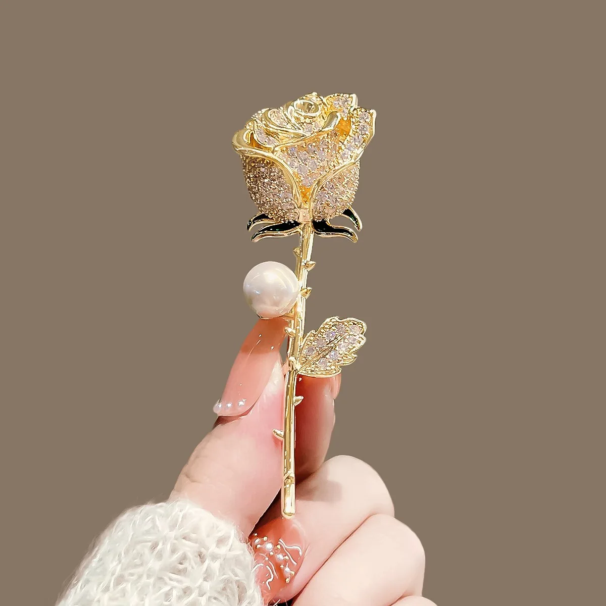 Luxury Rose Flower Brooch Wholesale Trendy Men Women Full Diamond Brooch Pin Dress Decoration Jewelry
