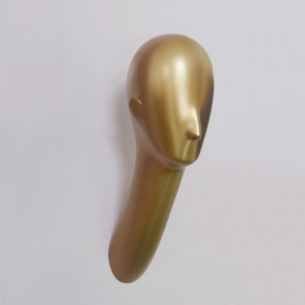 2020 Beautiful Wall Mounted Fiberglass Long Neck Display Mannequin Head for Wigs Hat Scarf Display