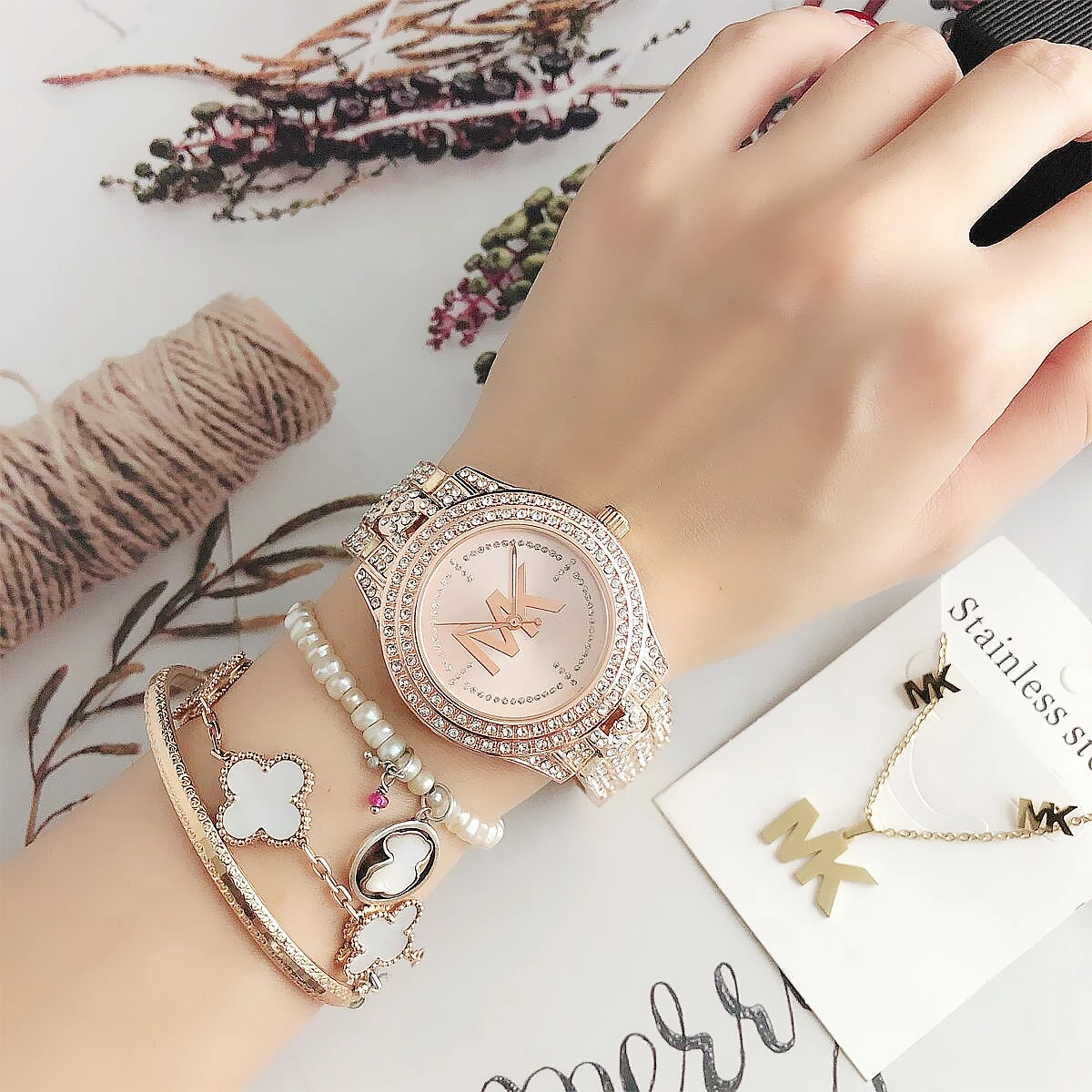 Watch design automatic custom brand drop shipping cheap business luxury crystal women wristwatches price quartz watches