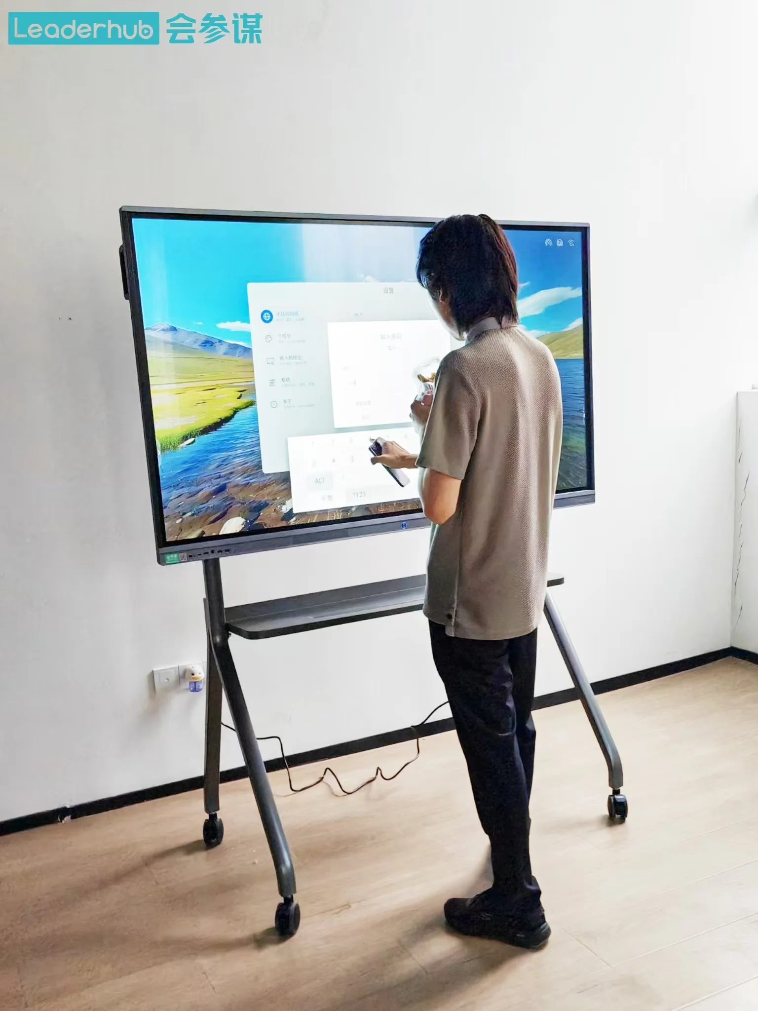 55 65 75 85 86 98 110 Inch Pen Finger Touch Interactive Flat Panel Led Digital Smart Whiteboards for Schools Teaching