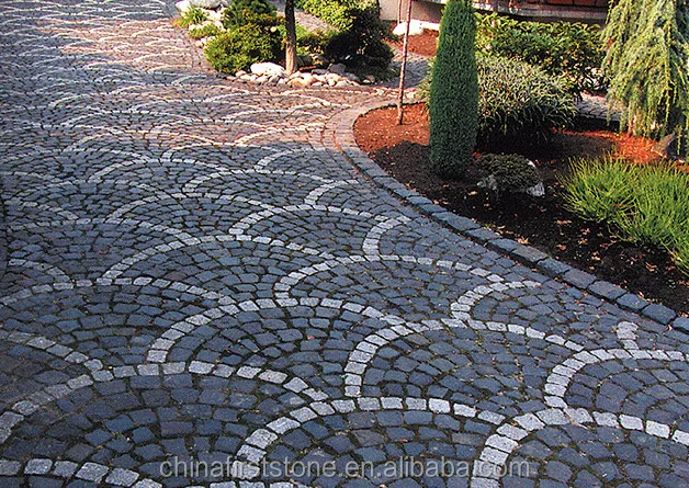 50MM Thick Driveway Flamed Paving Stones Modern Design Black Granite Cobblestone Outdoor Application Fan Shape Mesh Stone
