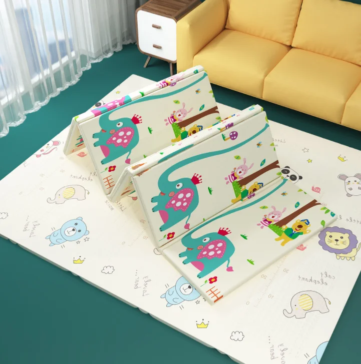 XPE Eco Friendly Custom Designed Rubber Fold Slippery Game Play Mat Soft Sublimation Print Toy