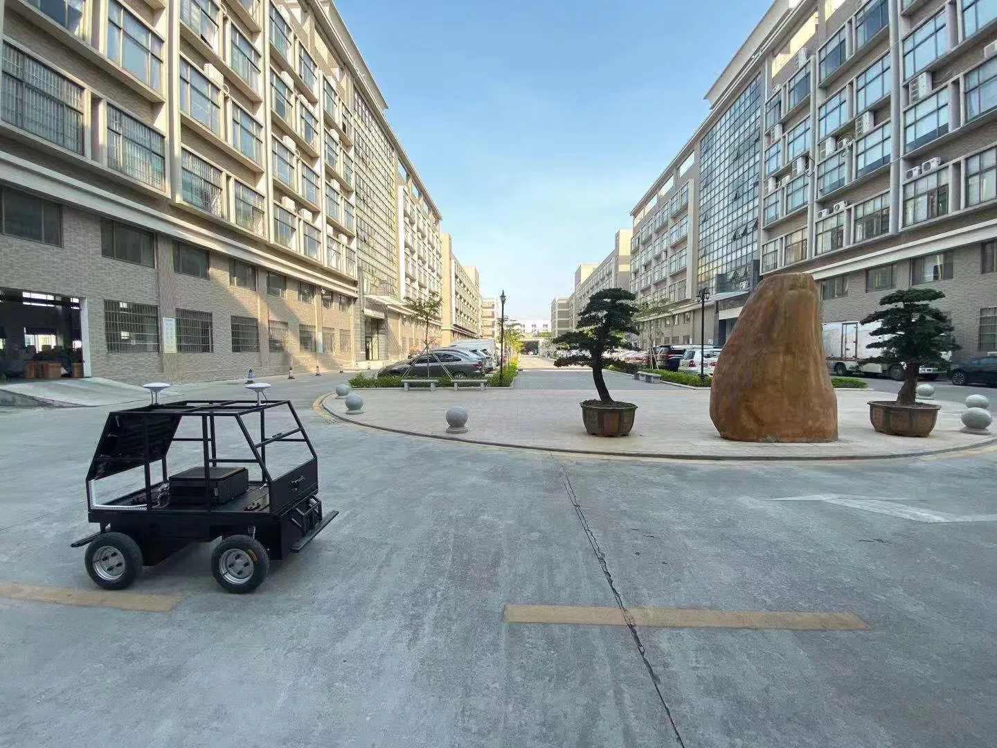 Security guard Policemen police Automated Guided Vehicle / patroling car robot /Security monitoring Collaborative robot kit