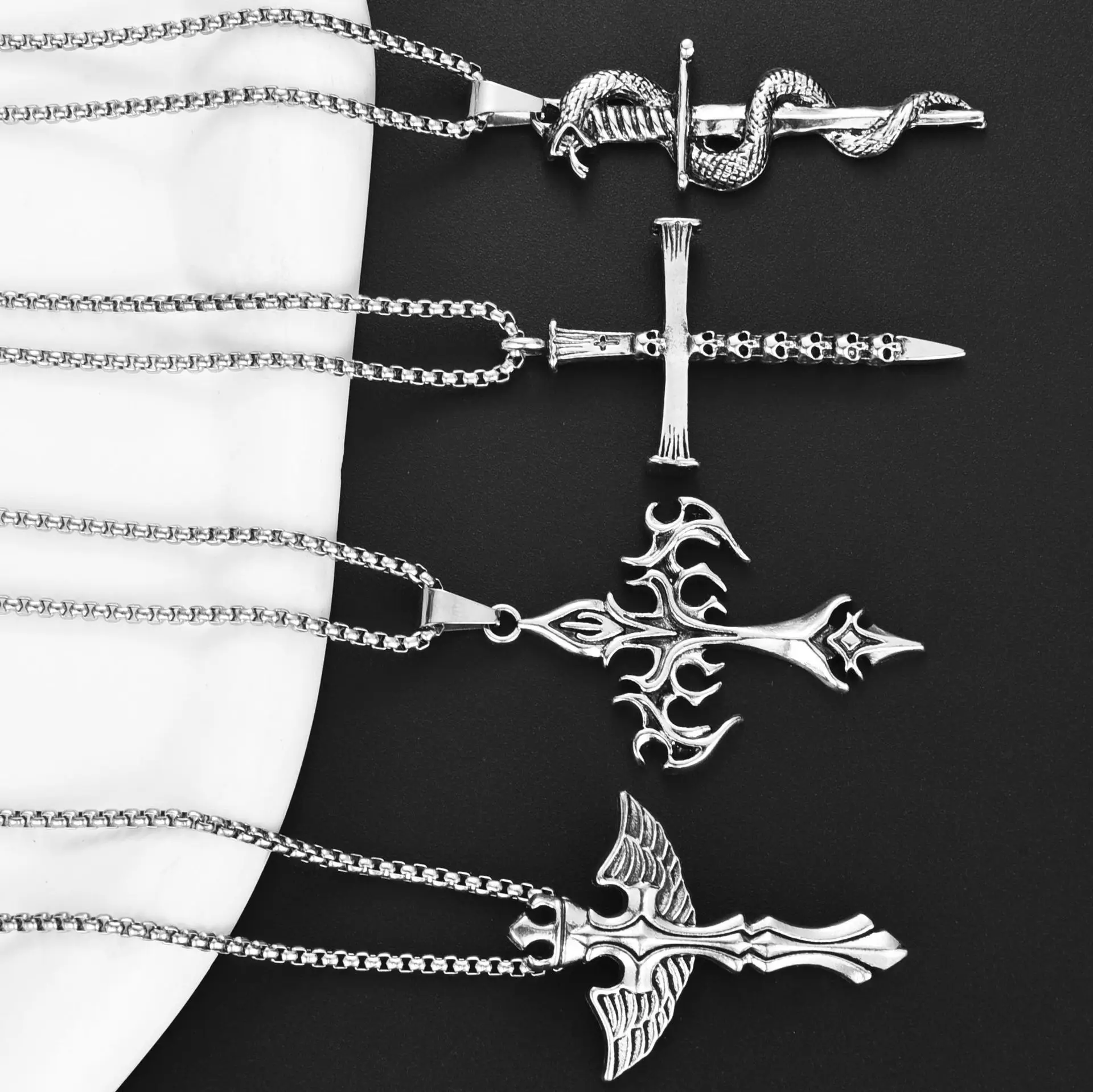 Wholesale Fashion Popular Creative Personality Exaggerated Patchwork Snake And Sword Cross Necklace For Men