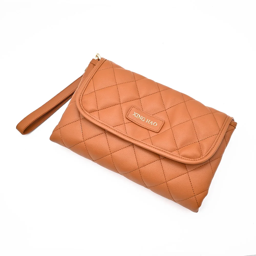new design stylish vegan PU leather portable baby diaper changing pad travel mat clutch bag with organizar