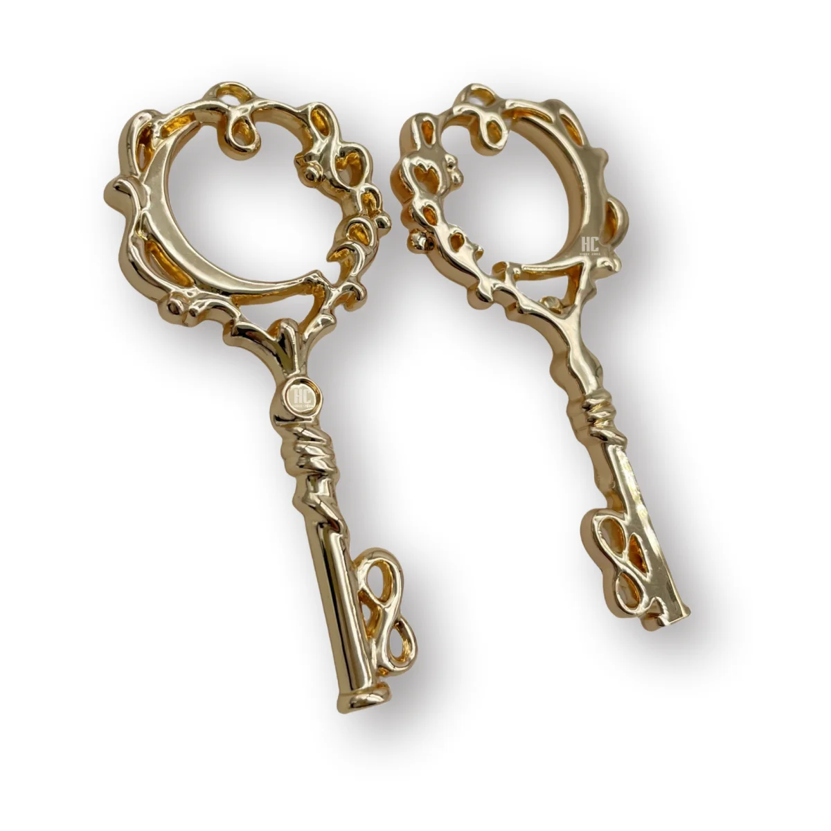 20 years factory Custom Your Logo Design Shiny Gold Luxury Key Shape Keychain Set