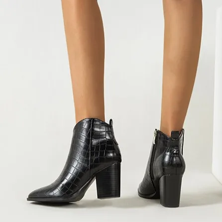 2024 new retro elegant custom leather boots anti-slip short heels crocodile pattern ladies martins