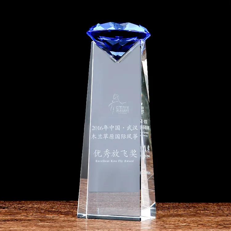 K9 Crystal Slant Side Laser Engraved Blue or Yellow Diamond Trophy Awards Plaques Fashionable Block Style Polished Honor Model