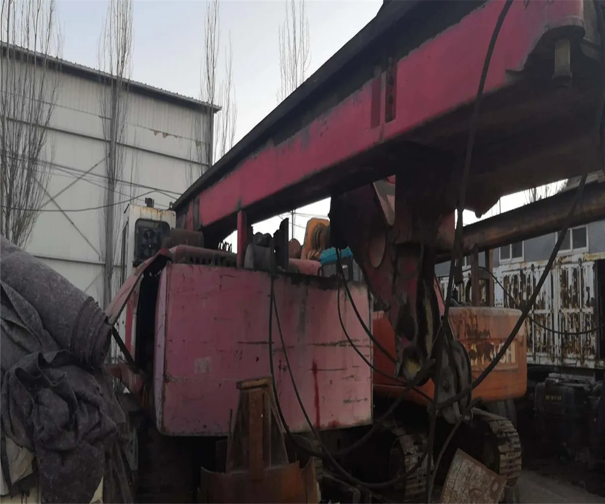 ITALY MADE CMV Brand TH18 borehole drilling rig/earth drill Hydraulic piling rig