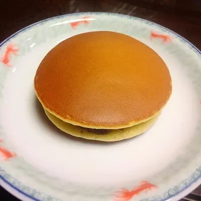 Fully automatic pancake dorayaki making machine production line