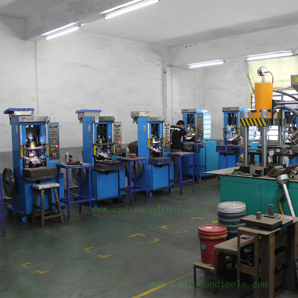 Roof type diamond core drill bit segment for concrete and stone fast drilling