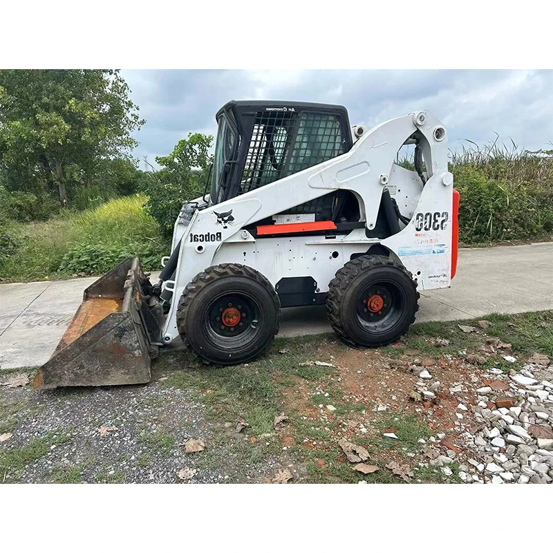 Competitive Price 3770kg 11.1 Km/H Mini Used Bobcat S300 Steer Skid Loader With Low Price