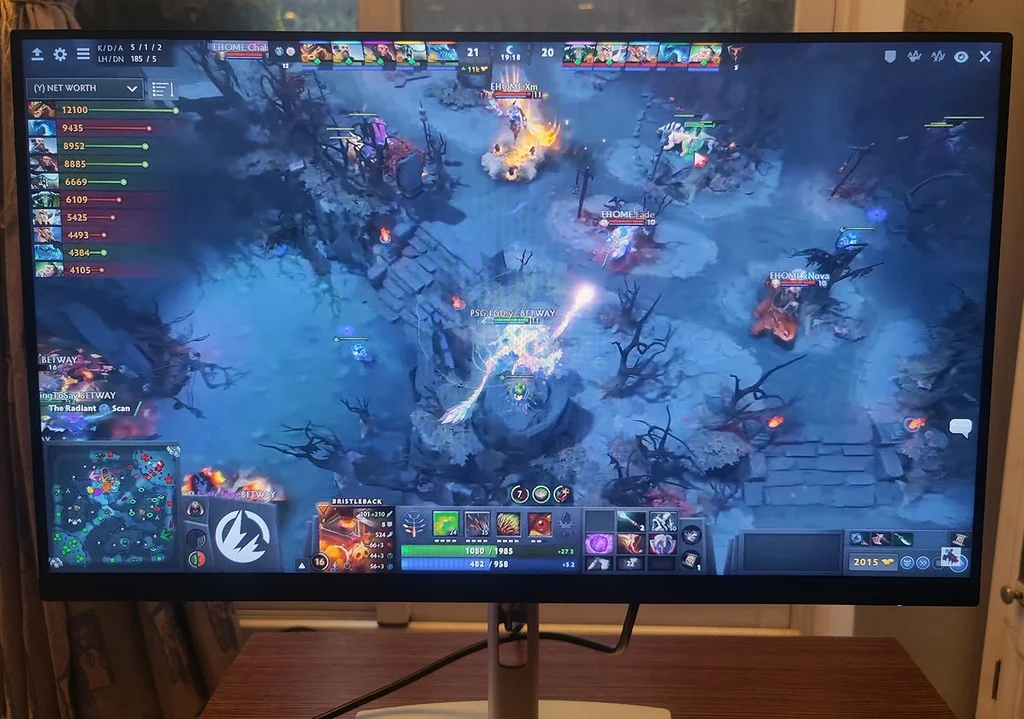 JLS будущее 24 USB-C концентратор монитор P2422HE дюйма led