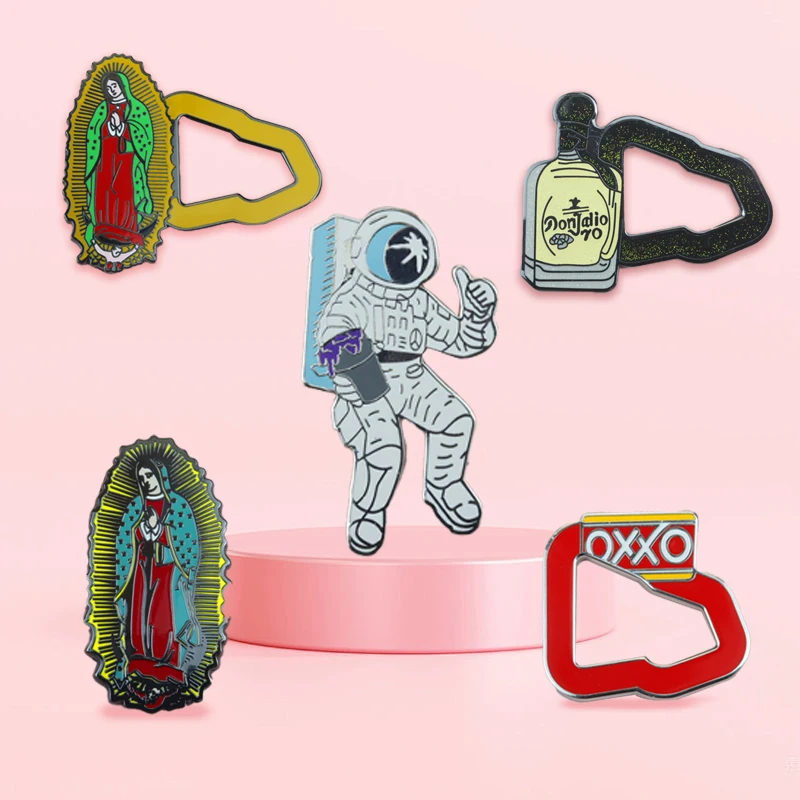 Wholesale Manufacturer Flag Animal Anime Soft Hair Brooch Hard Badge Custom Logo Metal Crafts Hat Enamel Lapel Pins For Caps