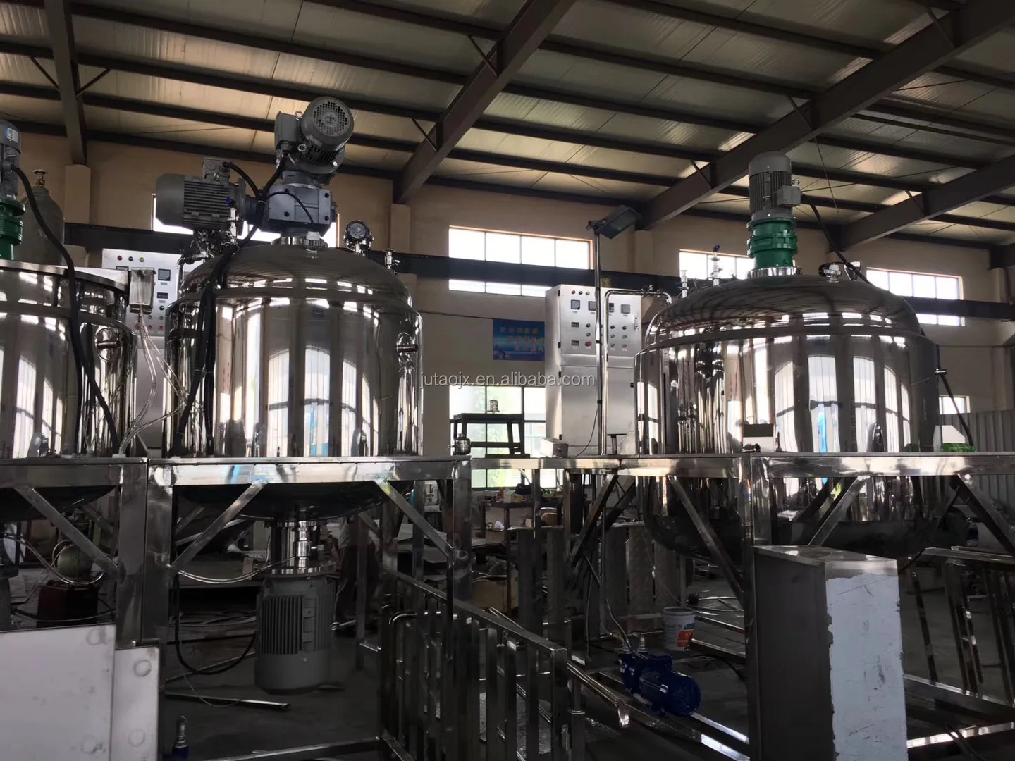 small lab emulsifier mixer / micro Spray emulsifier homogenizer / mini Double-cylinder lifting emulsifier 5L 10L 20L 30L 40L 50L