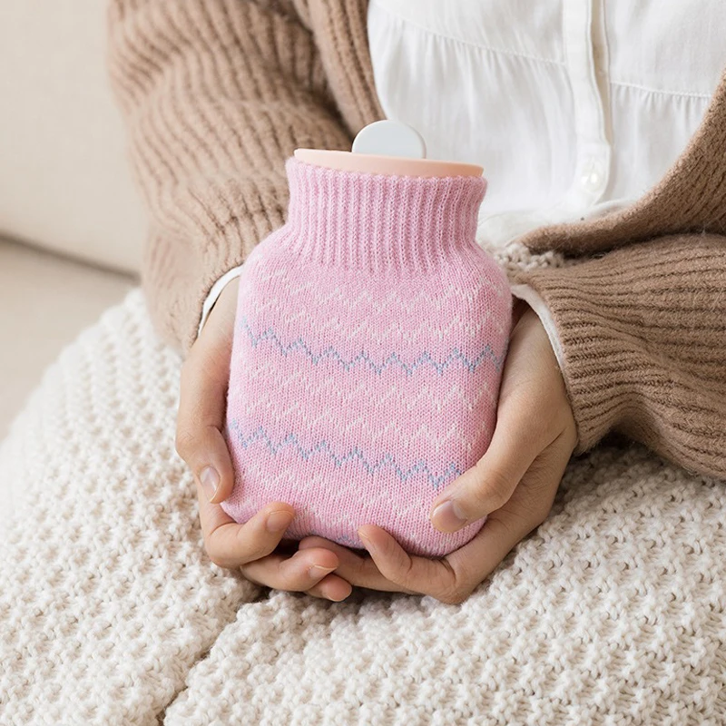 Silicone hot water bag injection explosion-proof warm water bag filled with water cartoon warm handbag cute plush hand treasure