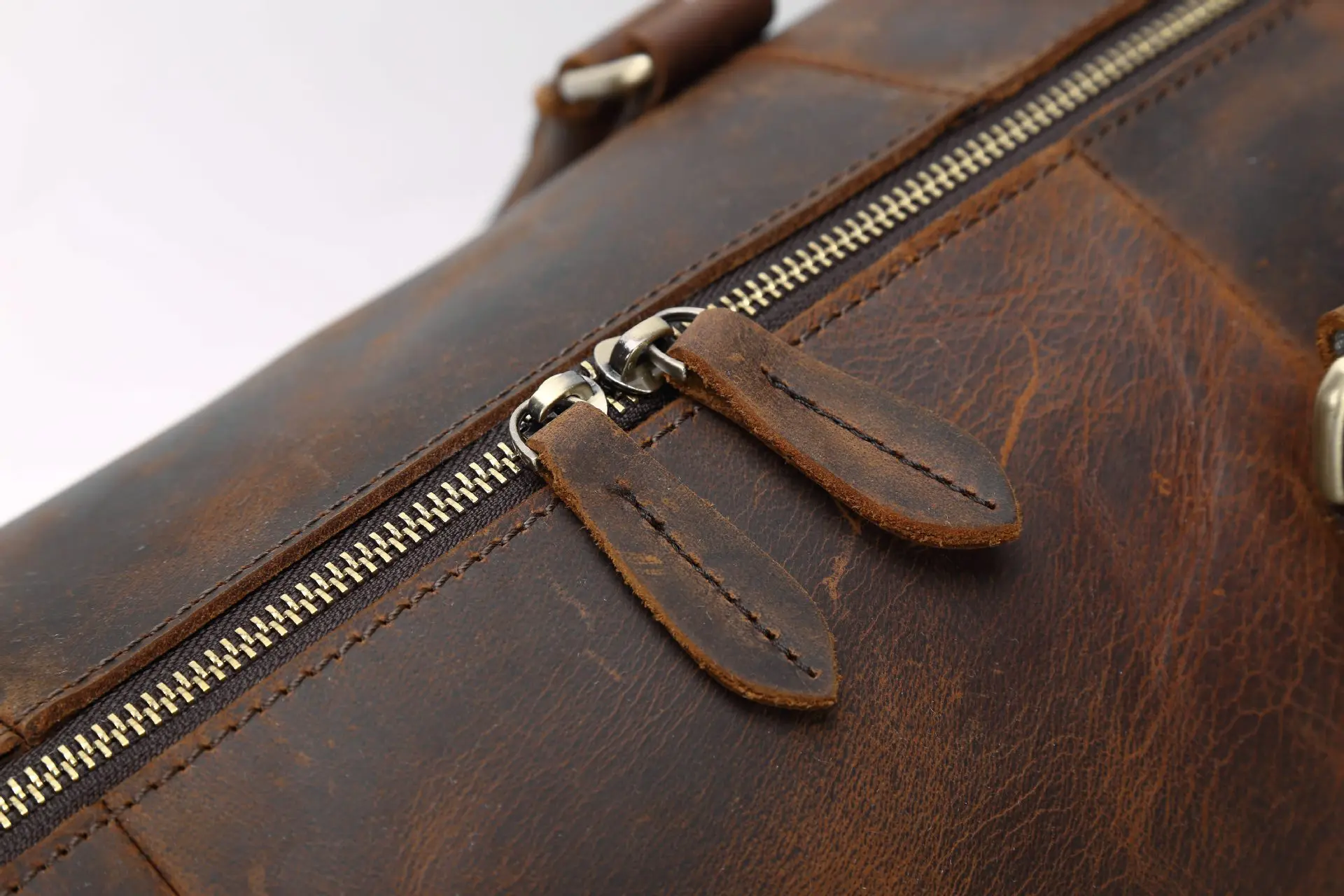 Vintage Crazy Horse Genuine Leather Travel Weekend Overnight Duffle Bag Leather Travel Duffle Bag With Shoes Compartment