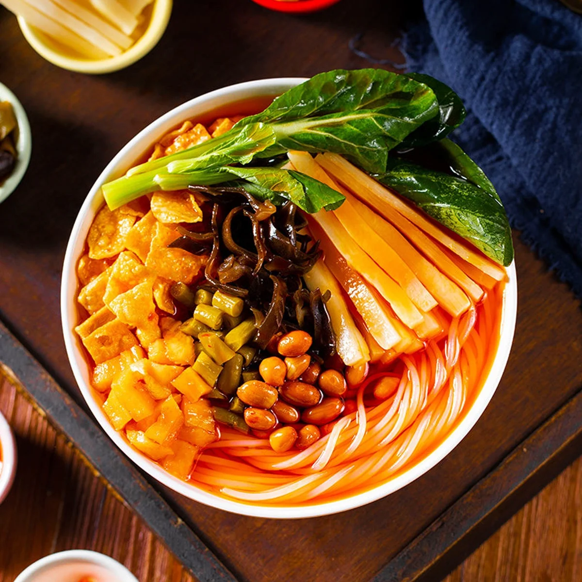 Professional custom fast food survival food rations large hot pot pasta fast food