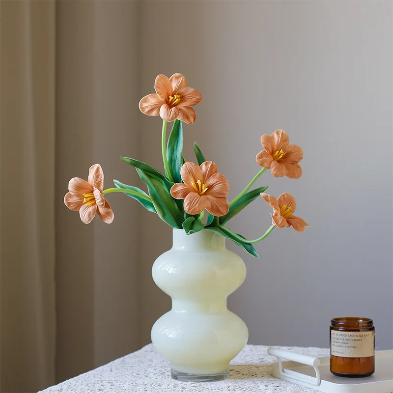 Single open pu feel Brownie tulip simulation flower wedding photography simulation flower