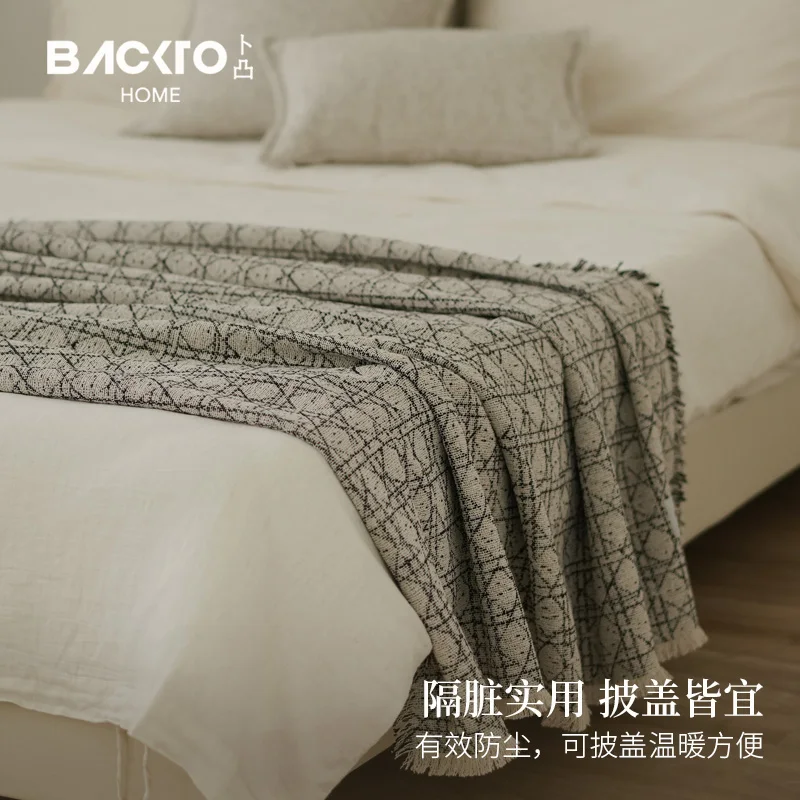 Modern Luxury Jacquard High Quality Throw Blanket Machine Washable Durable Bed Coverlet bedside blanket hotel supplies
