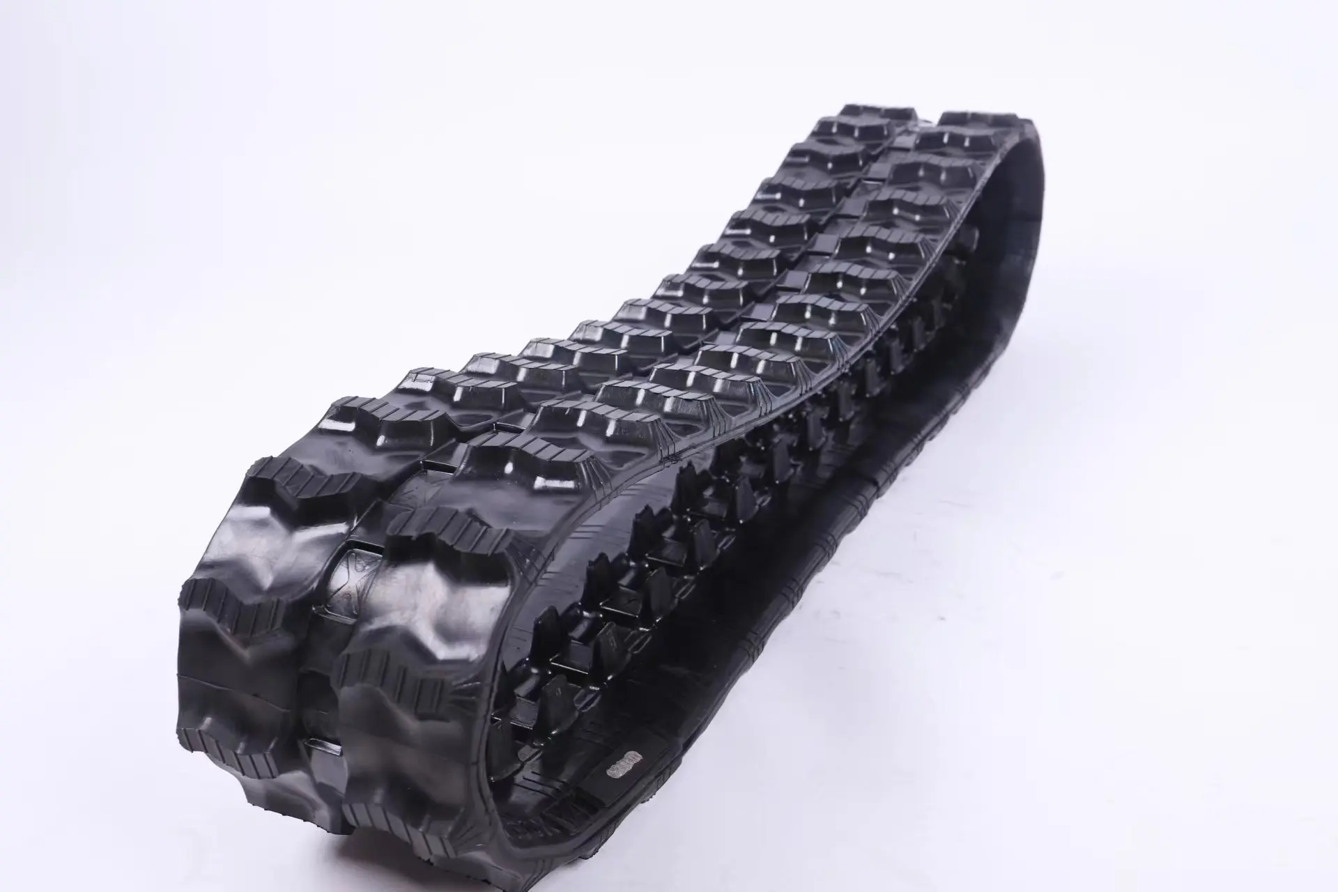 High Quality Small Rubber Tracks for Excavator/Agriculture/Harvester from China