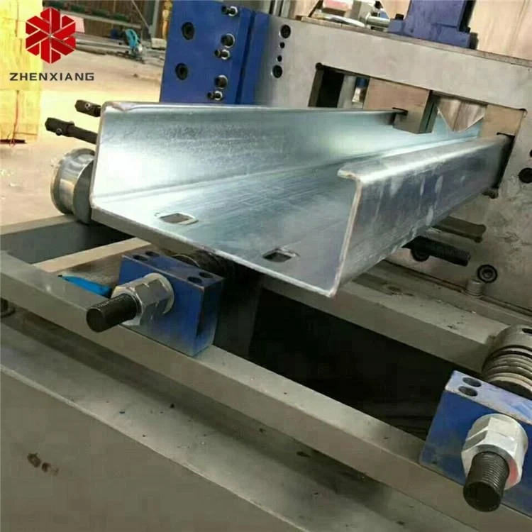 ASTM A36 оцинкованная холодноформованная секция из стали, структурный профиль с-образной формы, стальная распорка с прорезью, C U Z-образный профиль