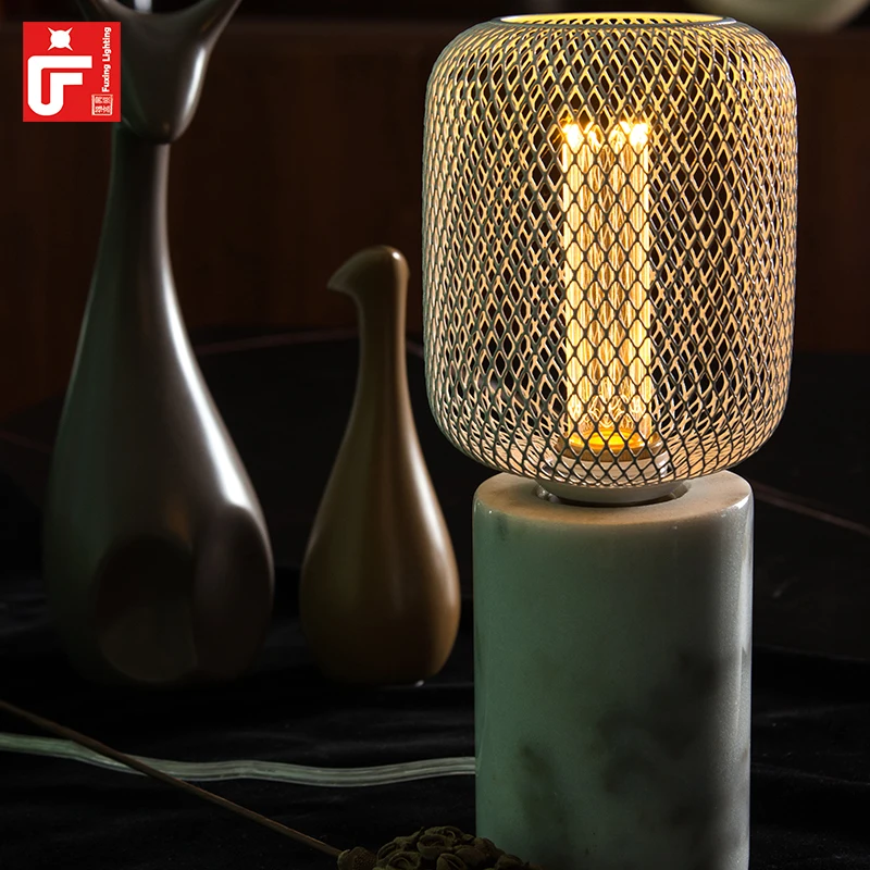 Vintage Edison Bulb 2.5W/3.5W/4W Incandescent Dimmable Home Decoration Light Metal Cage Filament E27 Base