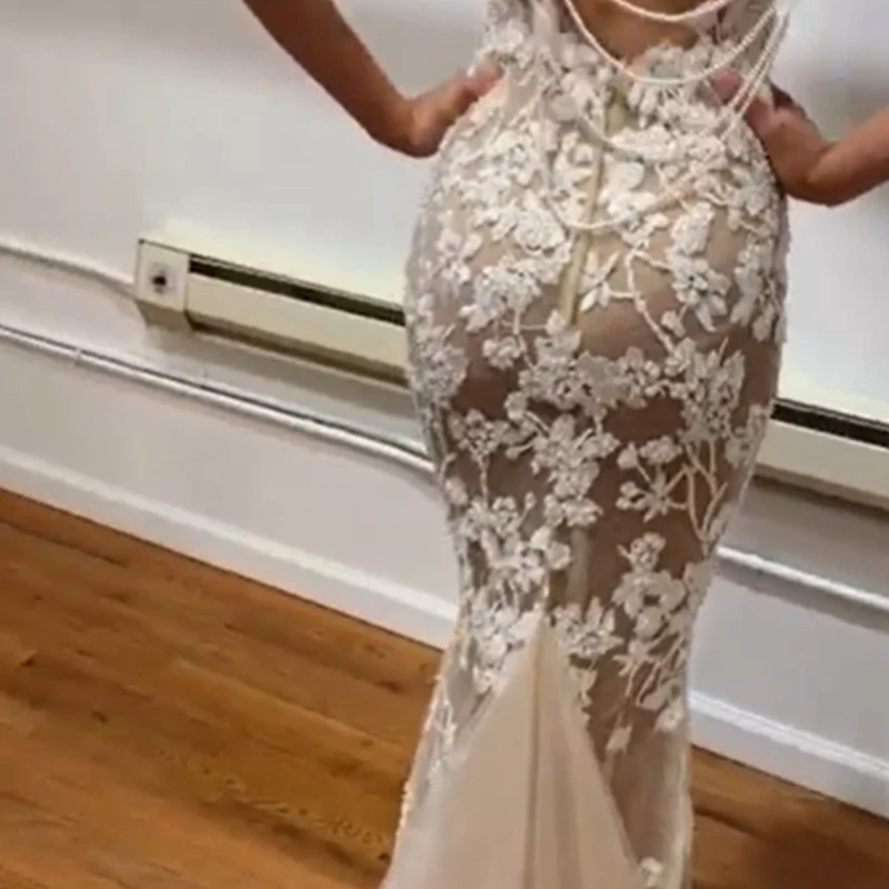 13900# Sexy Mermaid Sleeveless Wedding Dress 2022 Fashion Appliques Lace V-Neck Bridal Gown Backless Tulle Sweep Train Beading