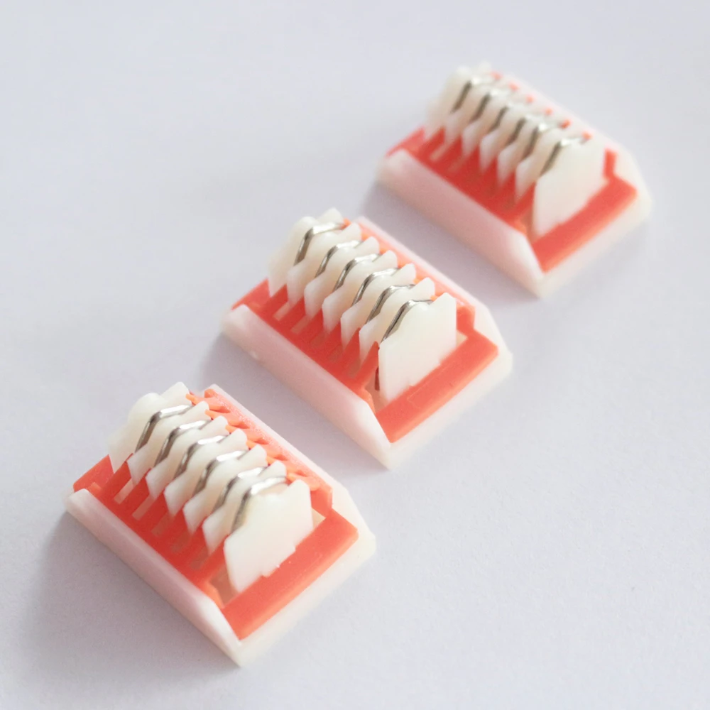 Medical Titanium Ligating Clips For Laparoscopic Endoscope Applier Sterilized Clip