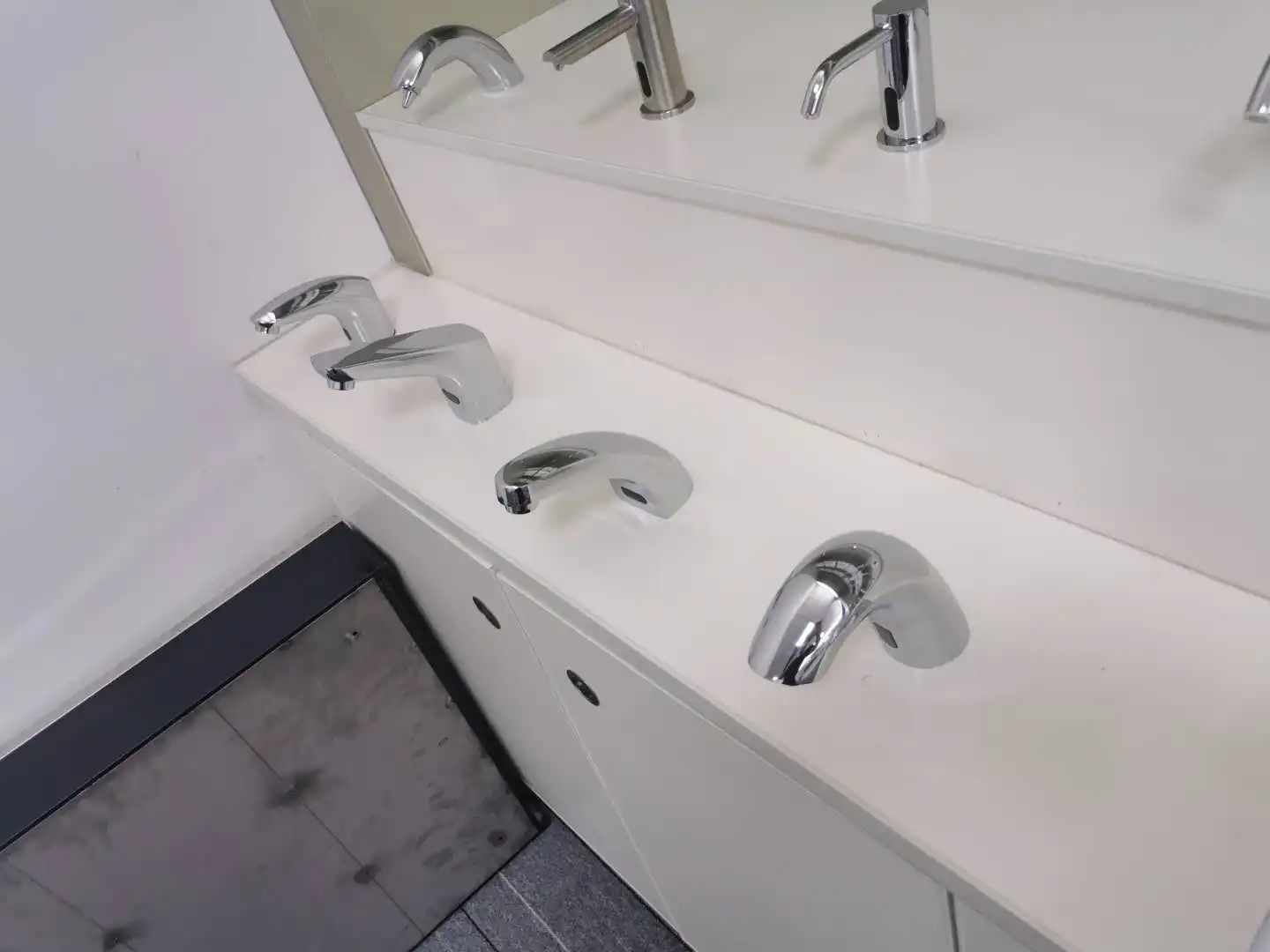 brass Sensor Faucet Automatic Tap Touch Free
