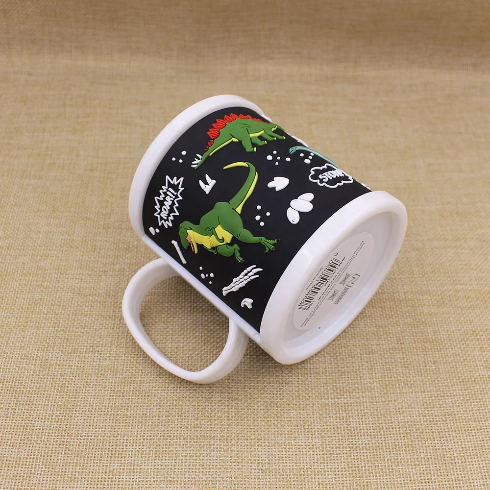 Cheap 3D PVC cups tea mugs custom with dinosaur