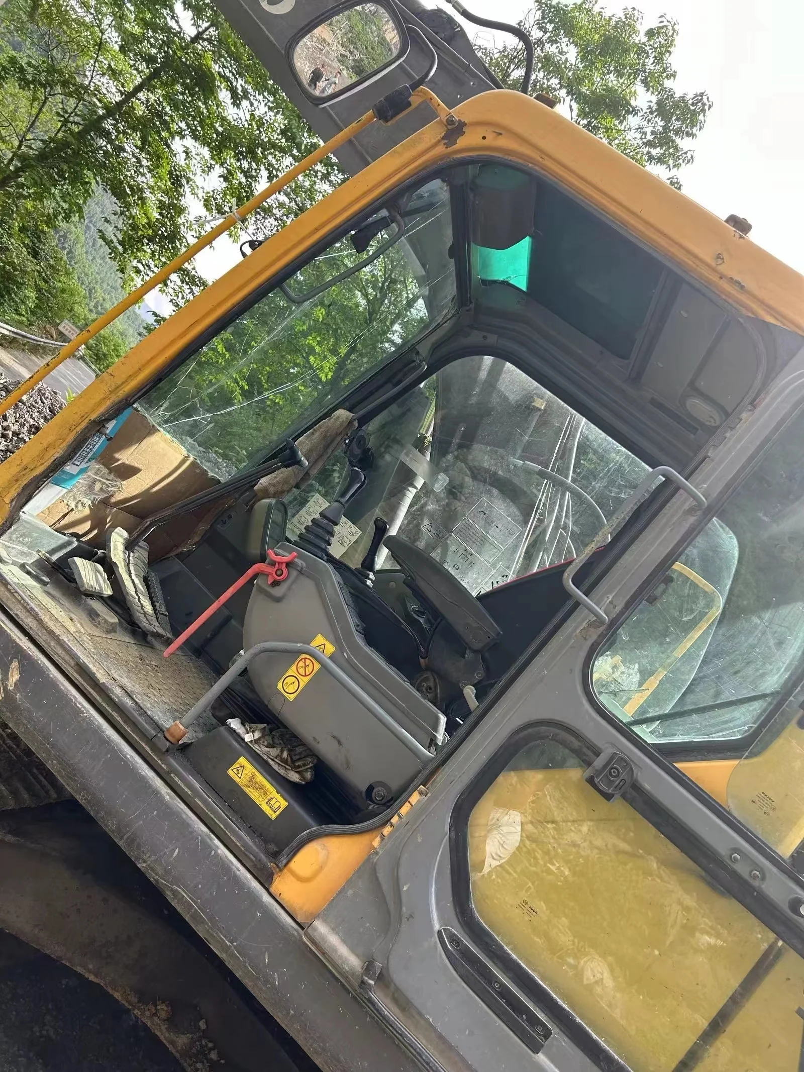 Дешевый гидравлический гусеничный экскаватор VOLVO EC140BLC б/у volvo б для продажи