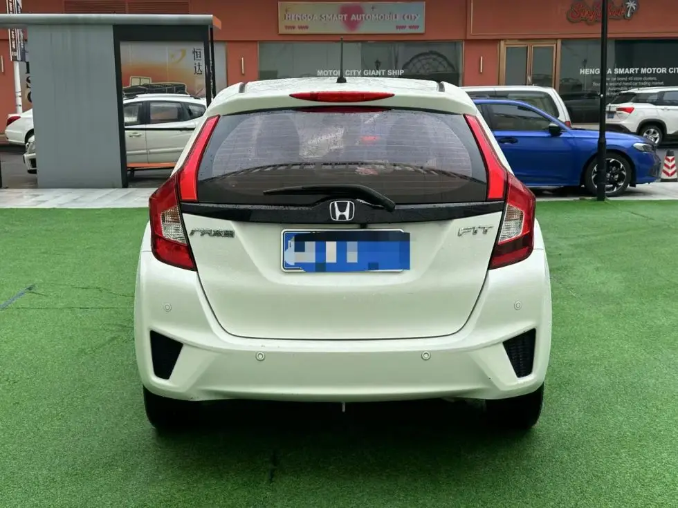 wholesale 2017 Honda Fit 1.5L CVT automotive taxi driving school online car-hailing cheap used cars