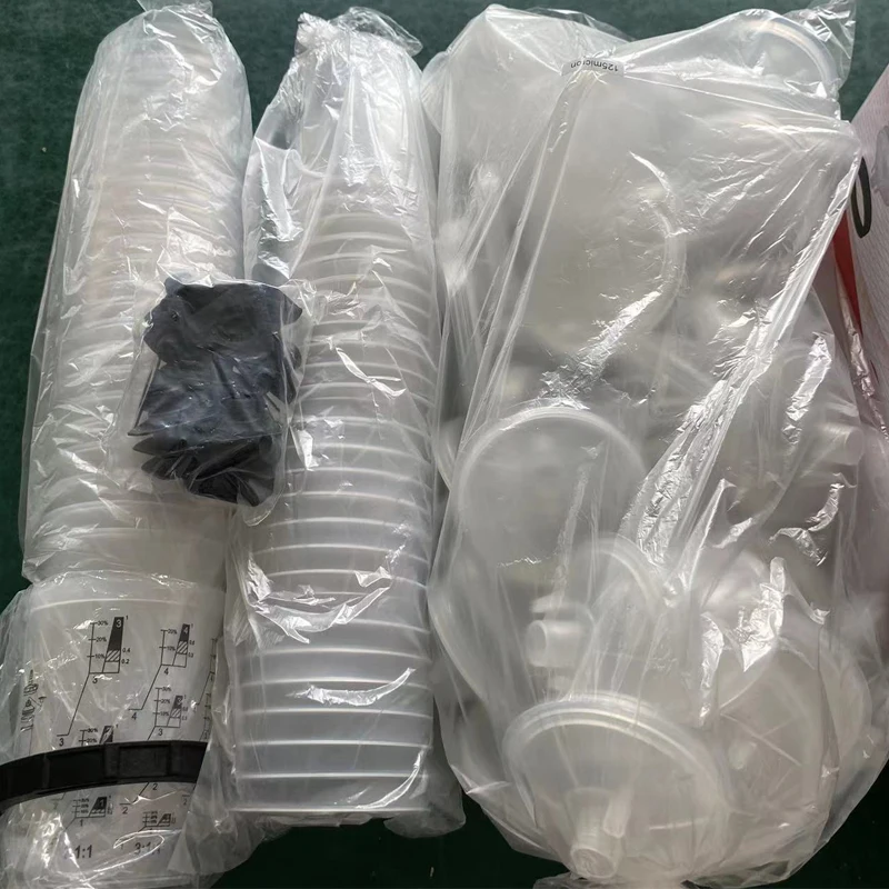 Car Body Refinish Disposable Spray Paint Gun Cup 300ml Plastic Paint Cups with Inner Cups and Lids 125/190 mic for Car Paint