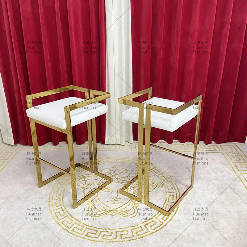Оптовая продажа Современная дешевая популярная барная мебель Золотая рамка из нержавеющей стали кожаные барные стулья ткани