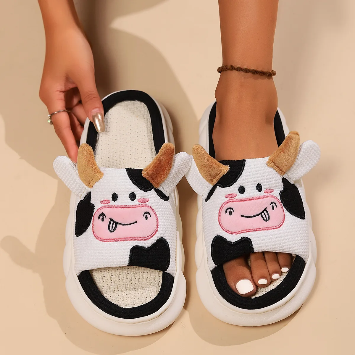 best selling vaquita Milk Cow lady Slippers linen Cartoon Soft Padded Warmth Chinelos pantoffe Pantoufles pantuflas