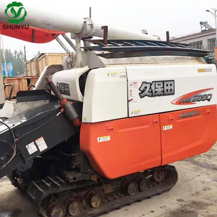 high quality used Japan KUBOTA PRO688Q rice combine harvester