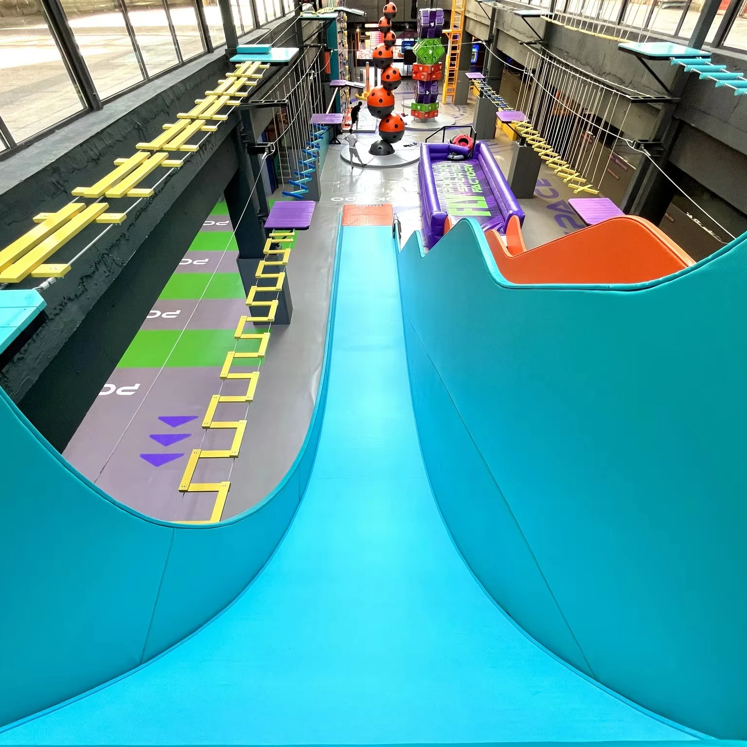 Pokiddo Free Jump Indoor Playground Comfortable Sports Center Factory-Made Features Slide Climbing Wall Ball Pool Amusement Park