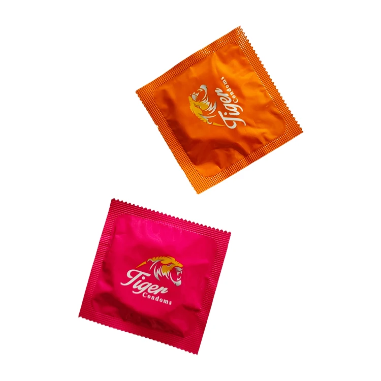 Factory Price Personal Lubricant High Quality Personal Lubricant Lube Water Based Sex Oil Body making machine condom