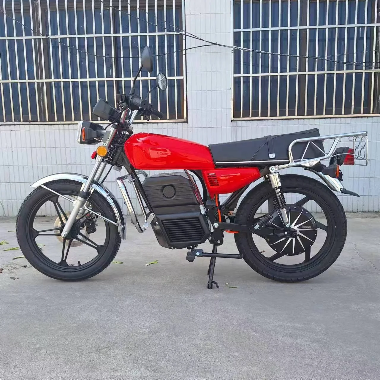 2024 Электрический мотоцикл E-bike классический CG литиевая батарея 2000W 72V30A