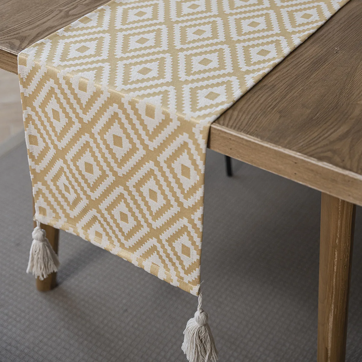 Geometric Luxury Dining Table Runners Factory Direct Sale Boho Table Runner Macrame